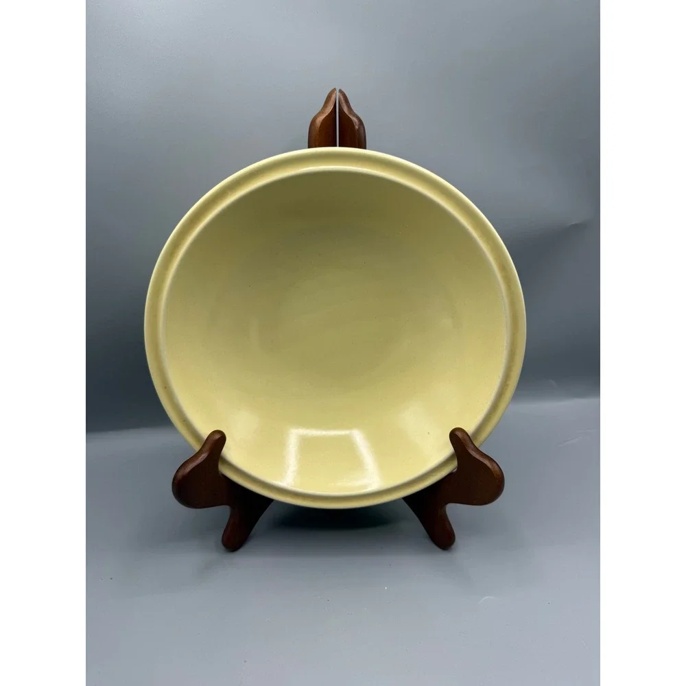 Vernon Kilns Ultra California Pottery Vegetable Bowls 2 Yellow Green Vintage MCM